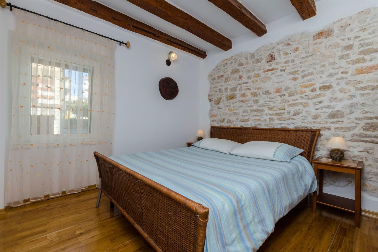 Apartments Renata Primošten Екстериор снимка
